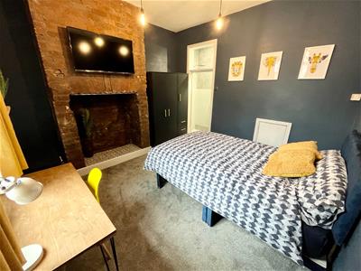 Seymour Street, Radcliffe